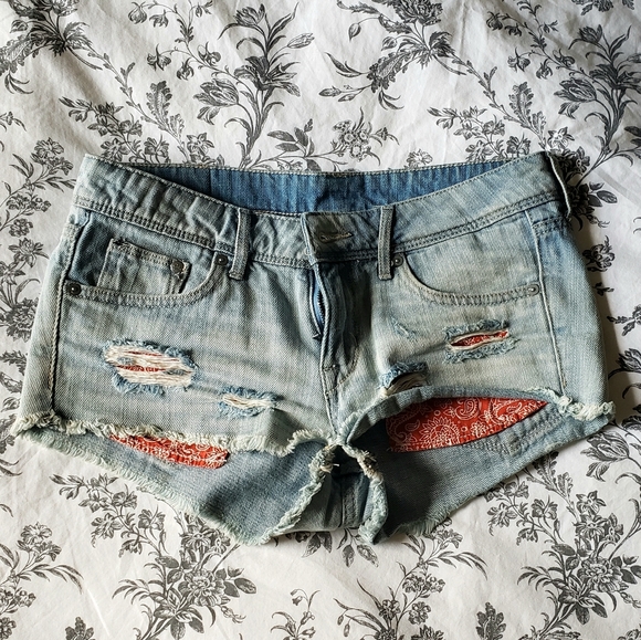Jean shorts - Picture 2 of 7